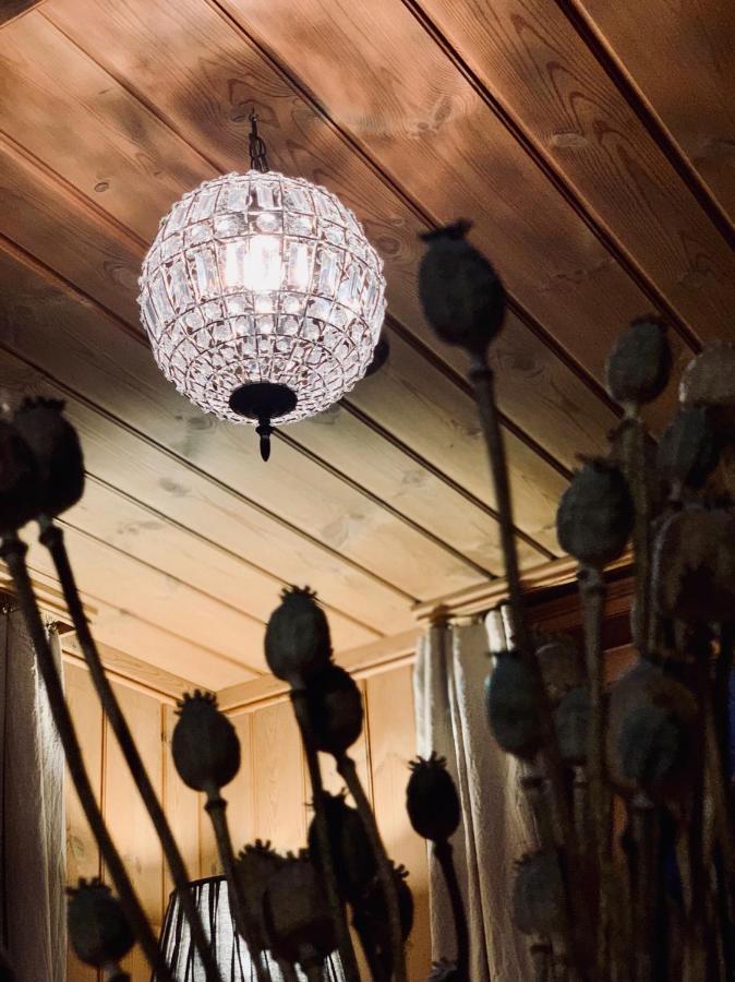 Casa Pasch - Boutique Bed And Breakfast In Cumpadials Sumvitg Екстериор снимка