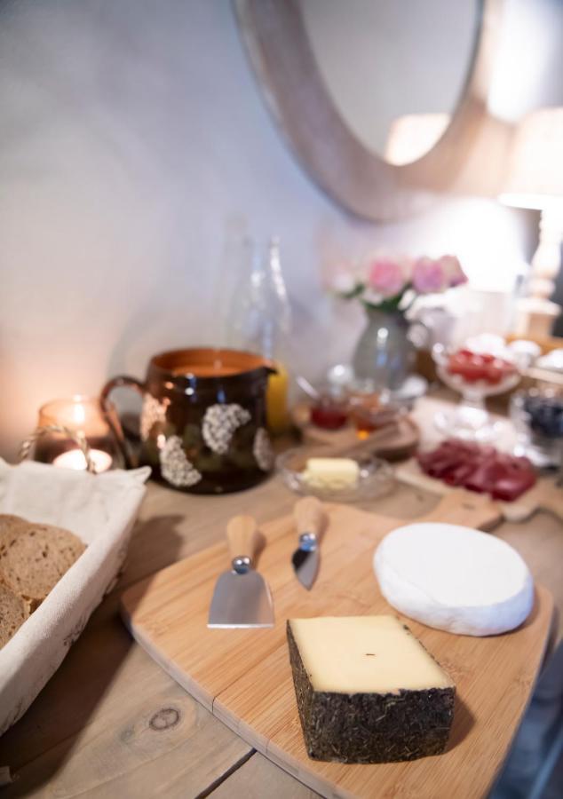 Casa Pasch - Boutique Bed And Breakfast In Cumpadials Sumvitg Екстериор снимка