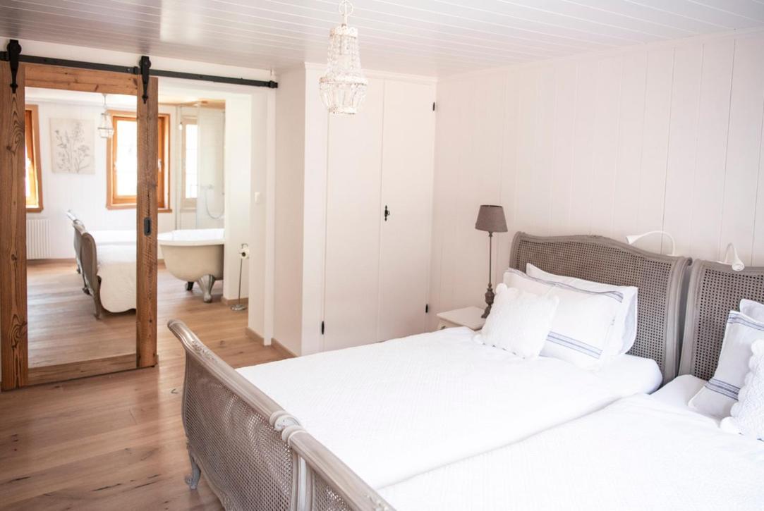 Casa Pasch - Boutique Bed And Breakfast In Cumpadials Sumvitg Екстериор снимка