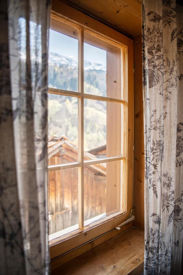 Casa Pasch - Boutique Bed And Breakfast In Cumpadials Sumvitg Екстериор снимка